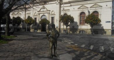 Los 100 autos del Museo Fangio y las reliquias históricas que podés ver hoy en Balcarce